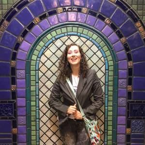 Meet your Posher, Lisa